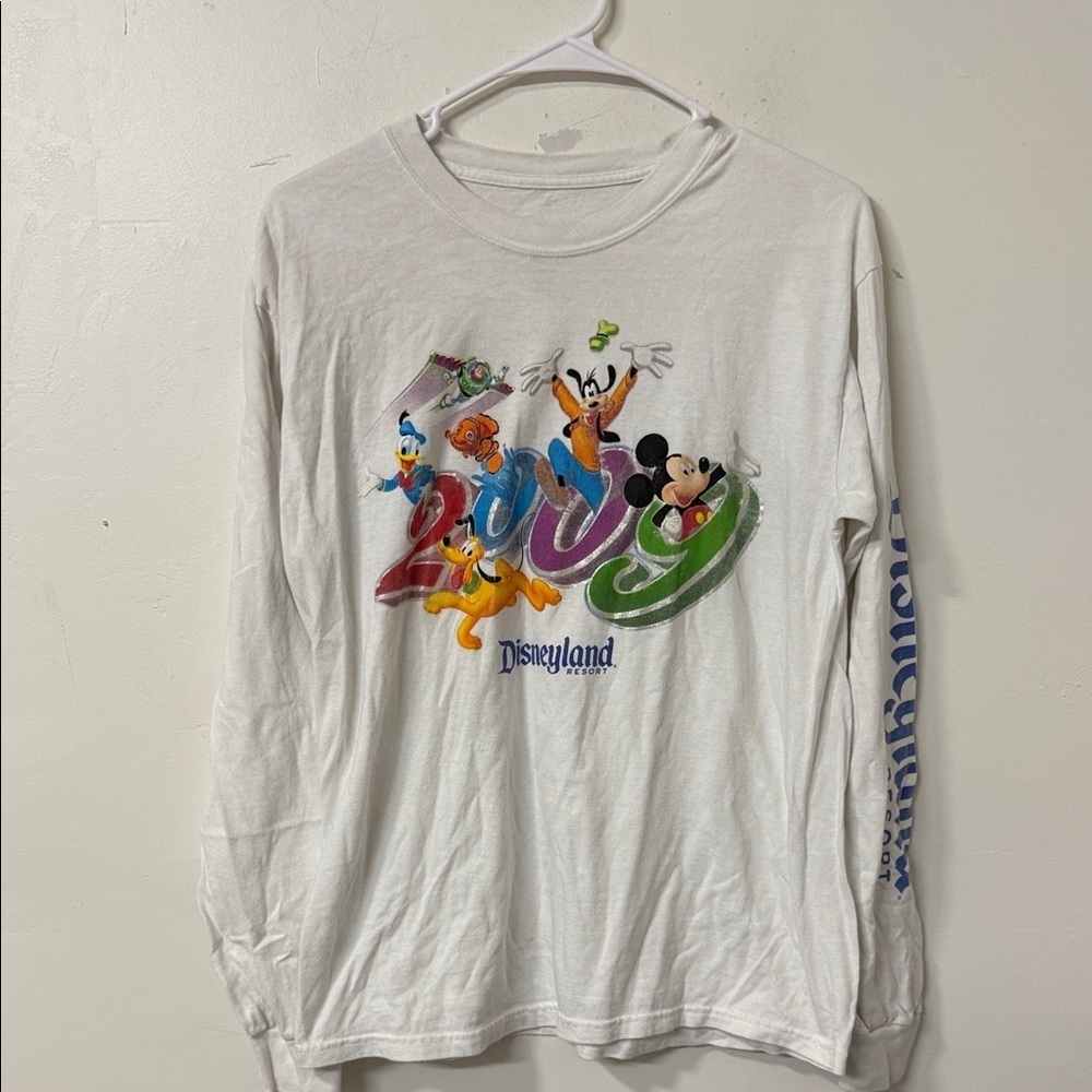 Disneyland 2009 White Long Sleeve Shirt Y2K